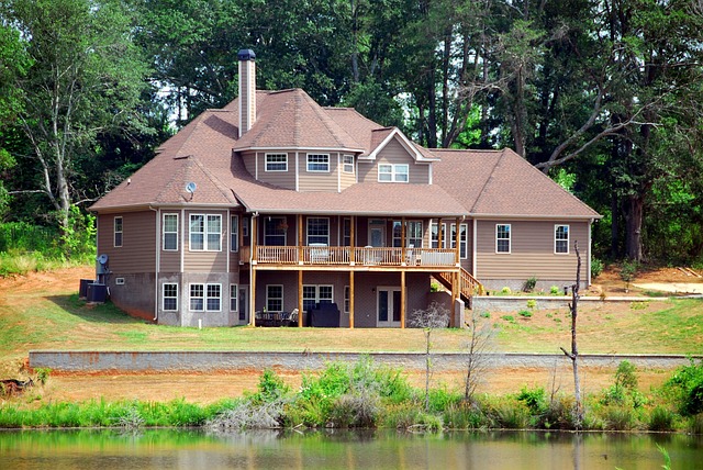 Which state has the highest homeowner insurance